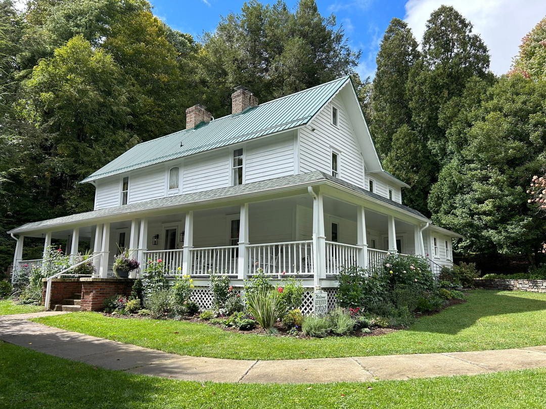 Lovill House Inn主图