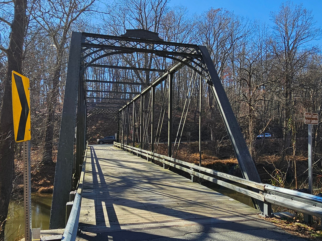Cherry Hill Road Bridge-Street必去景点