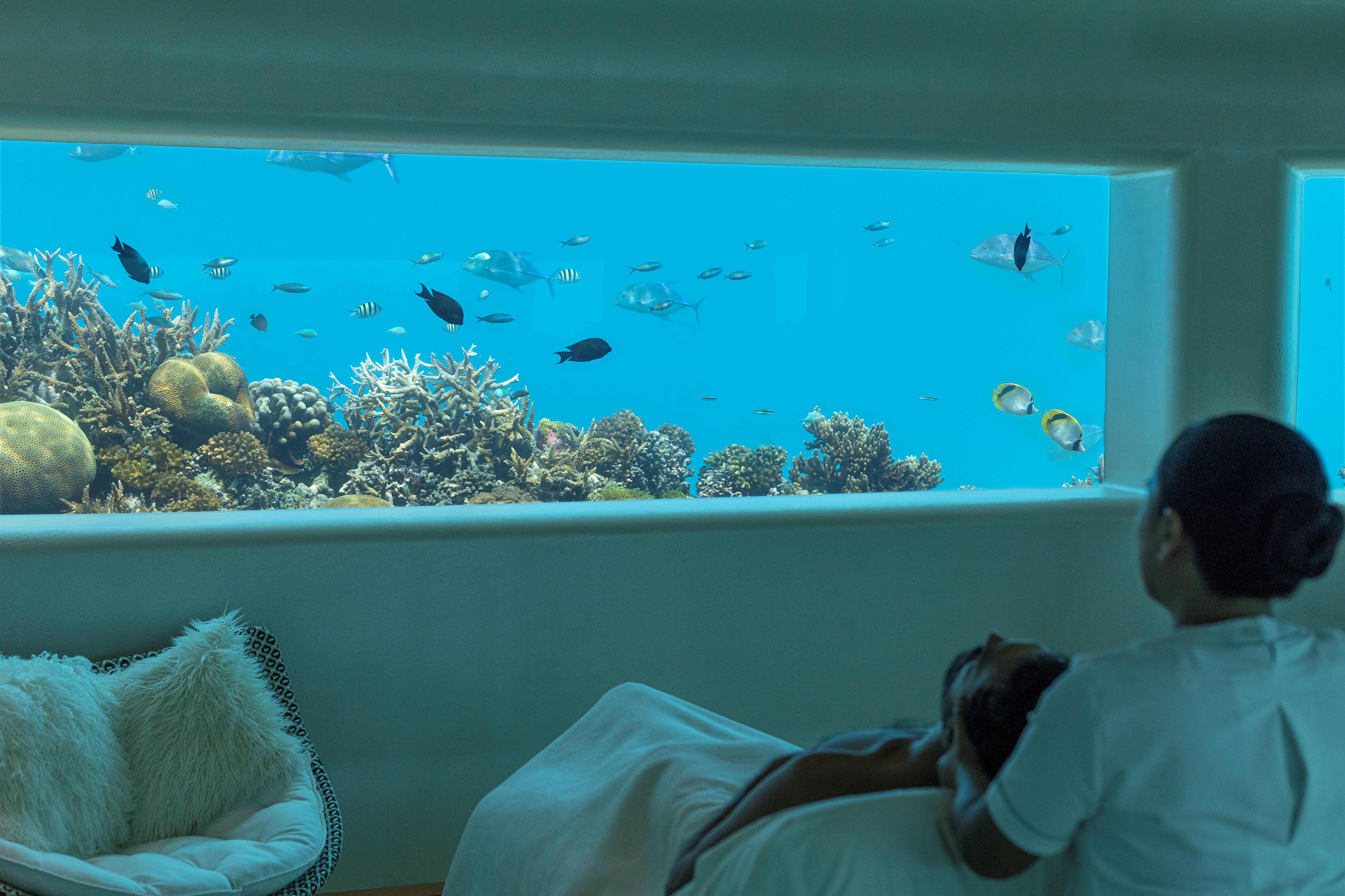 芙花芬岛PER AQUUM度假酒店-浴室