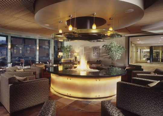 新公园度假酒店主图