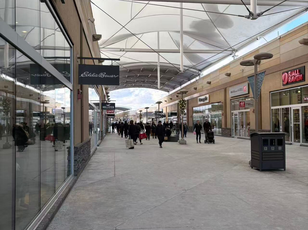 Outlet Collection at Niagara-滨湖尼亚加拉必去景点