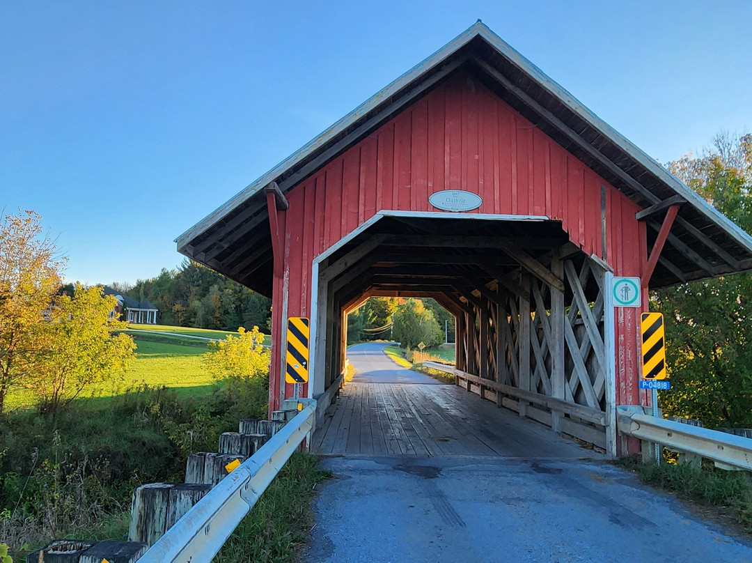 Pont Guthrie-Saint-Armand必去景点
