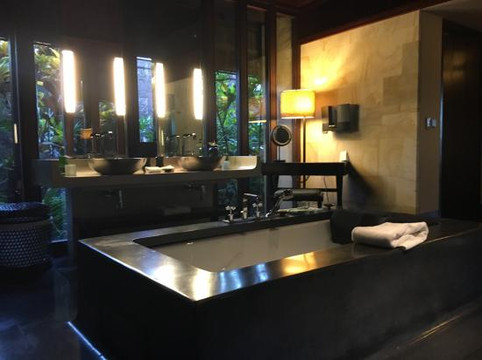 巴厘宝格丽酒店主图