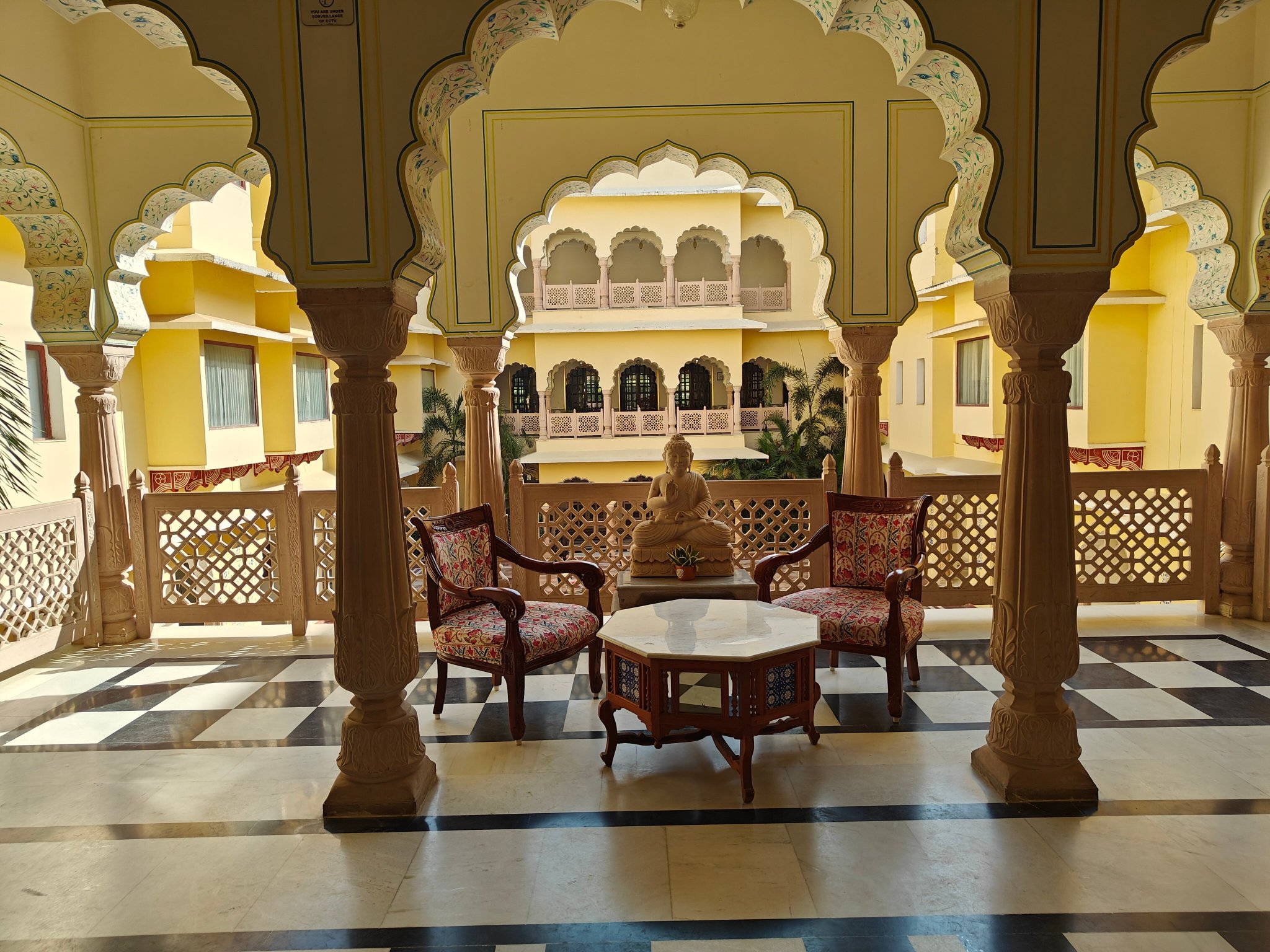 Hotel Raj Bagh Palace-官方