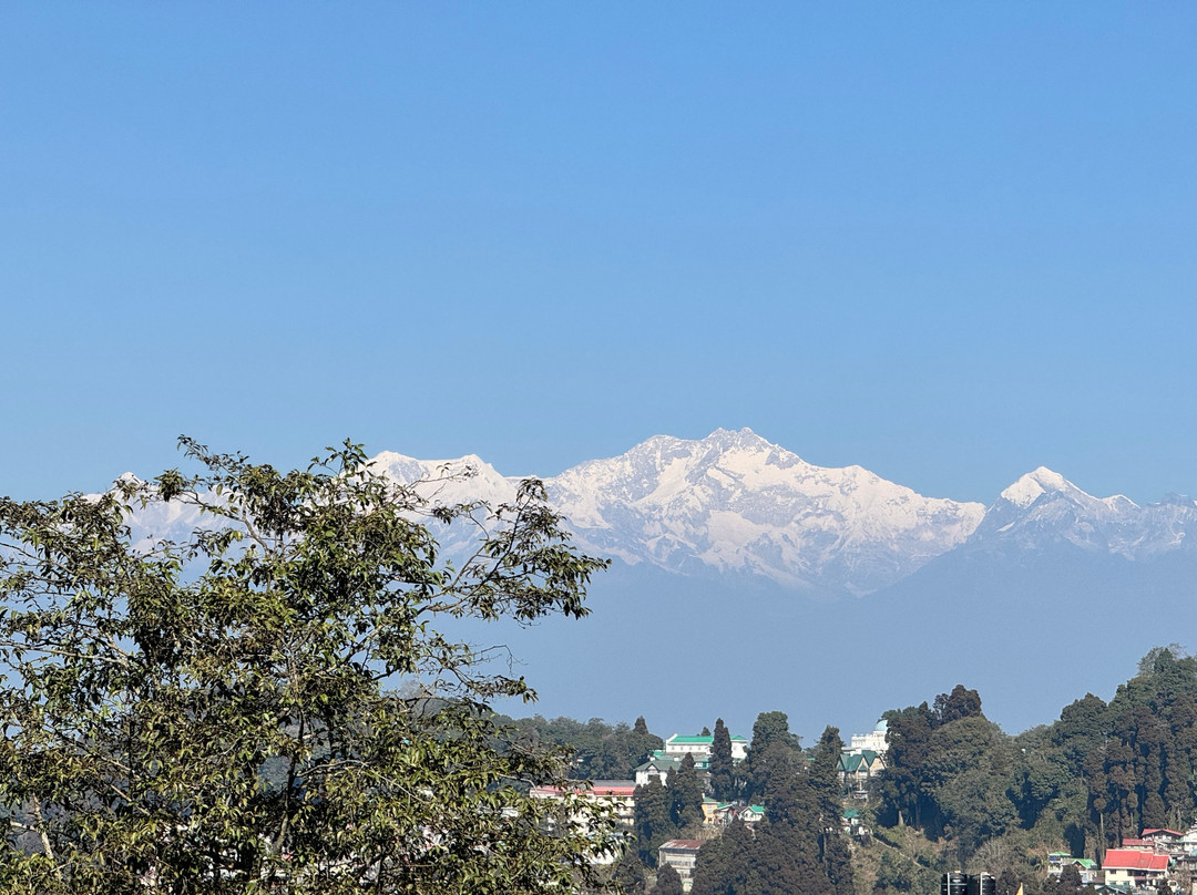 Sumi Queen's Yard Rink Mall Darjeeling主图