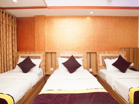 OYO 814 Machhapuchhre Hotel