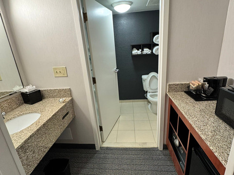 格林维尔万怡酒店主图