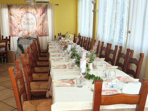 Trattoria Abruzzese Pizzeria "le Tre Rose"