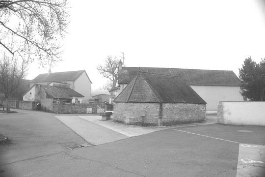 Lavoir Du Bourg-Buxy必去景点