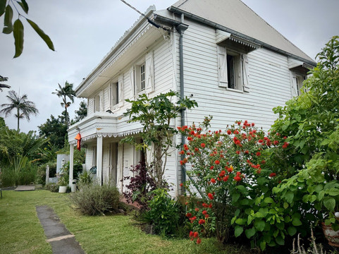 Kartel Scoot-Sainte Marie必去景点