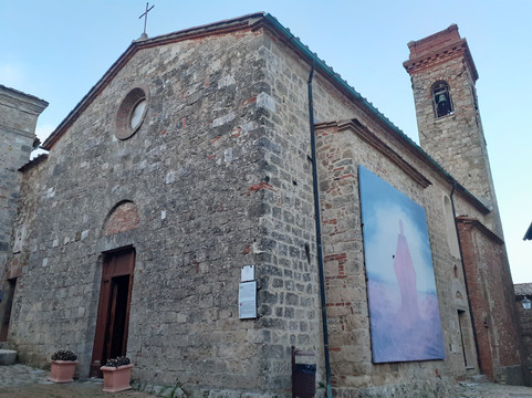 Propositura di San Michele Arcangelo-丘斯迪诺必去景点