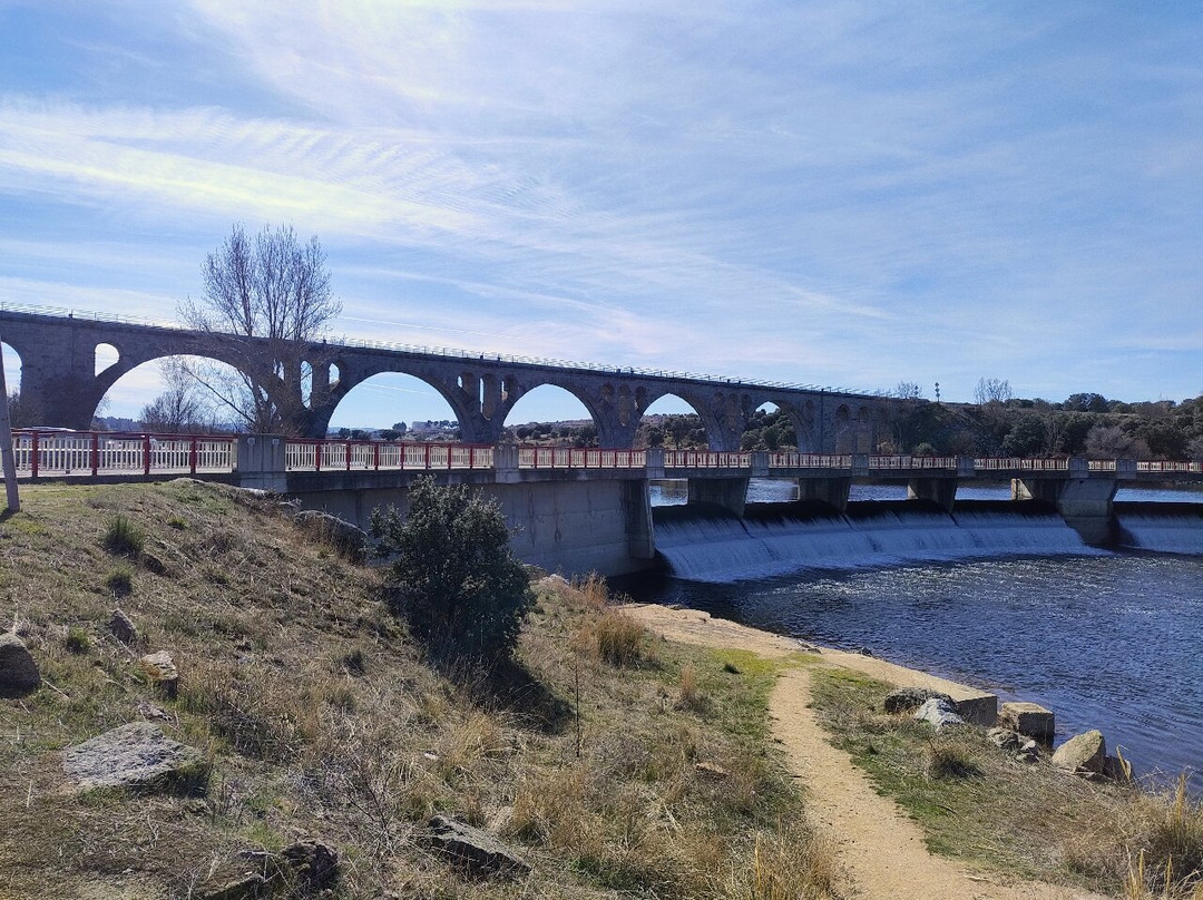 H2阿维拉酒店主图