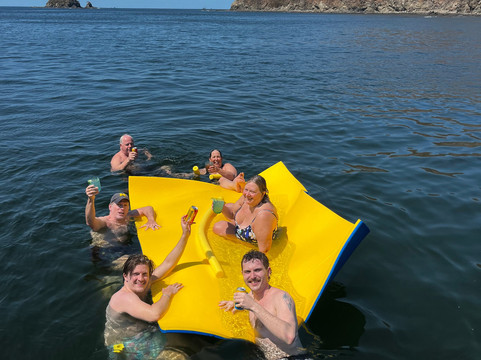 Serendipity Charters-Sailing Costa Rica-Playa Flamingo必去景点