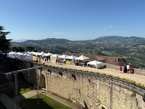 Cava dei Balestrieri-圣马力诺城必去景点