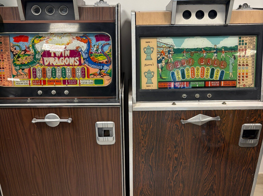 马耳他古董车收藏博物馆-卡拉必去景点