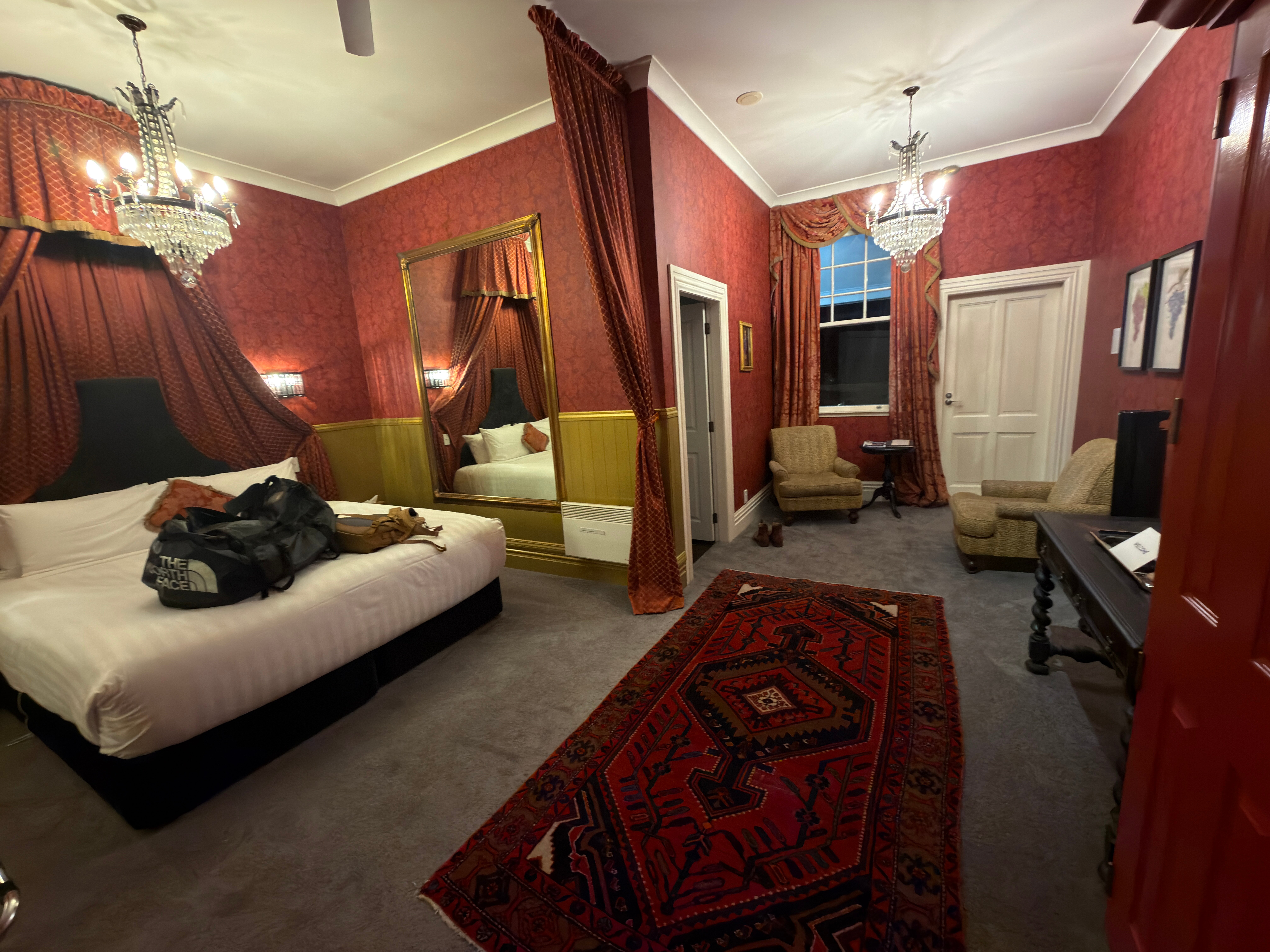 白天鹅酒店-官方