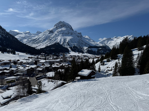 安东尼酒店主图