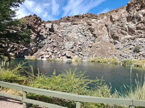 Laguna de la Nina Encantada-Malargue必去景点