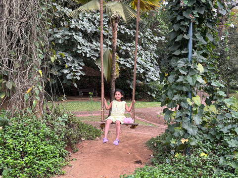 果儿古回归原始酒店主图