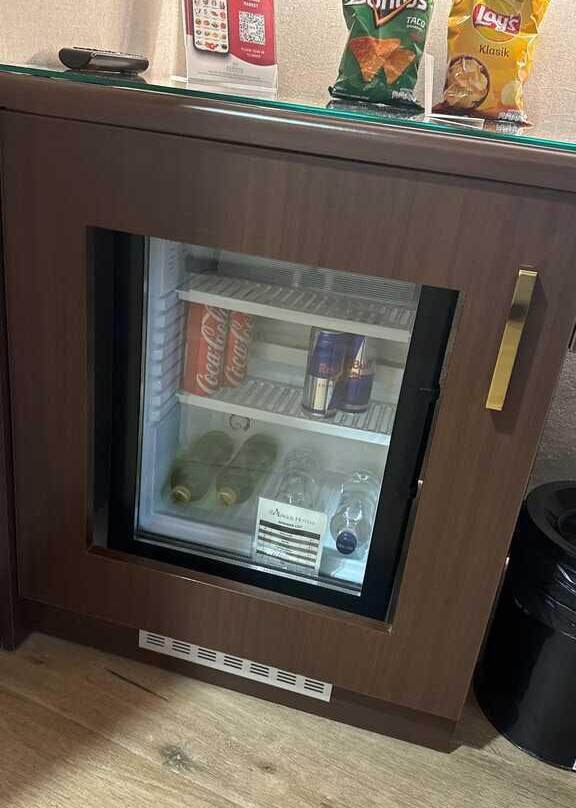 阿普里斯豪华酒店主图