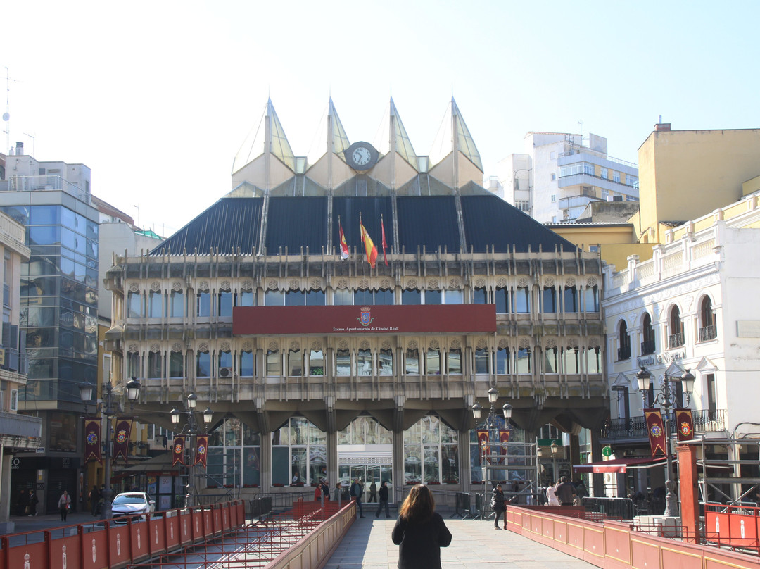 Plaza Mayor-雷阿尔城必去景点