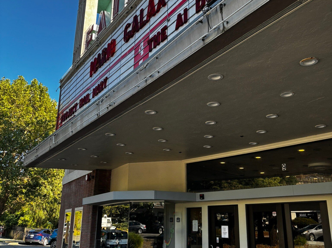 Cinema West Fairfax Theatre 6-Fairfax必去景点