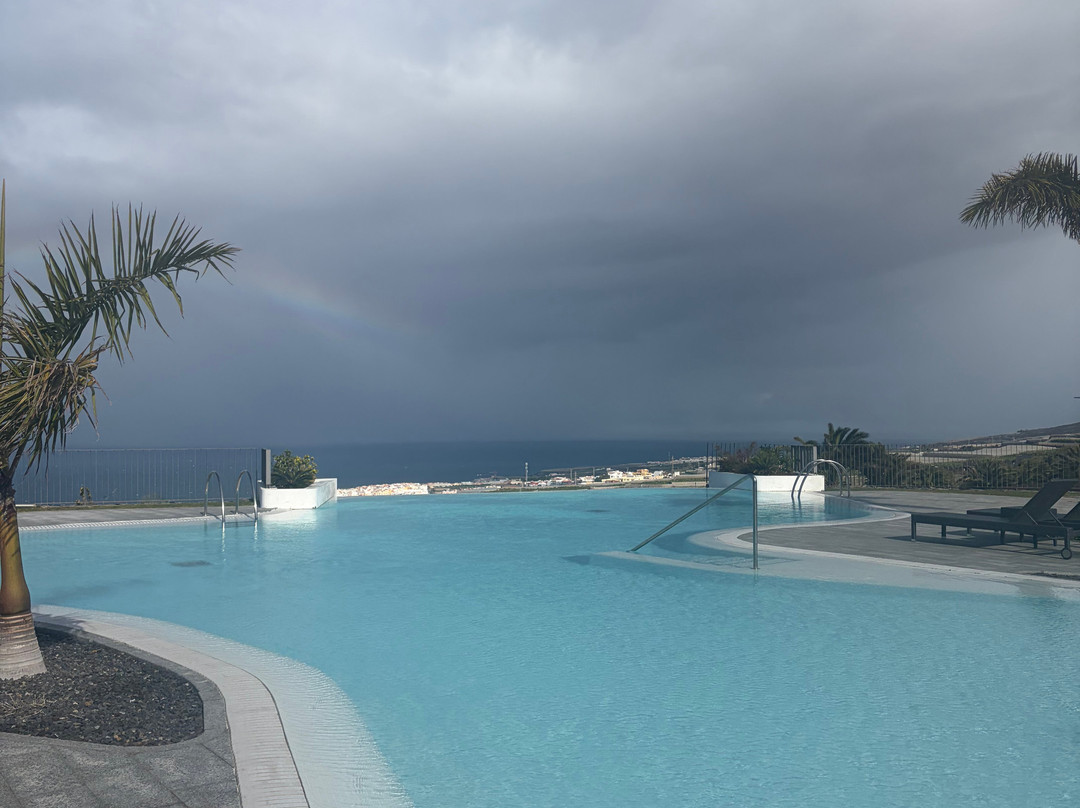 阿巴马花园套房主图