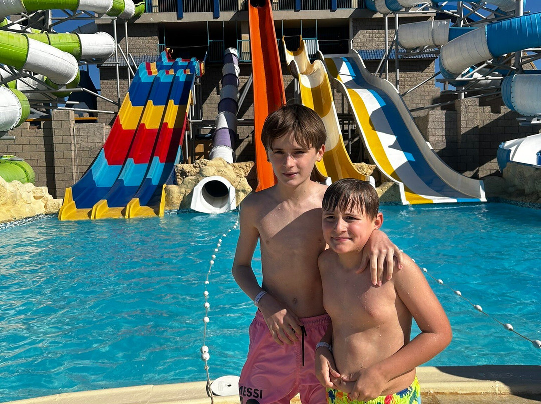 重力酒店水上公园 - 仅限家庭和情侣主图