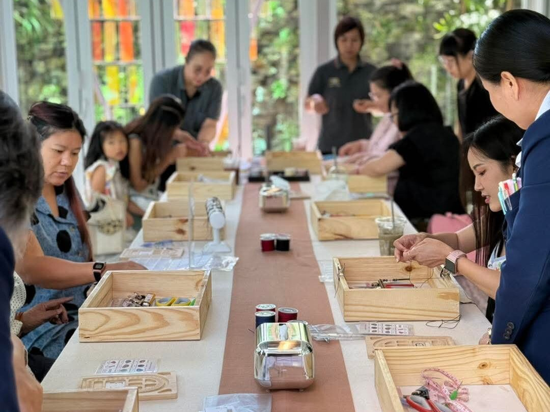 Gems Gallery Chiang Mai-山甘烹必去景点