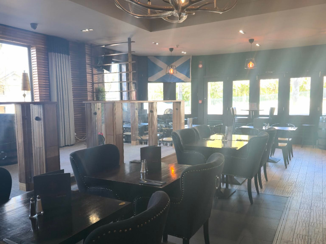 里士满公园酒店主图