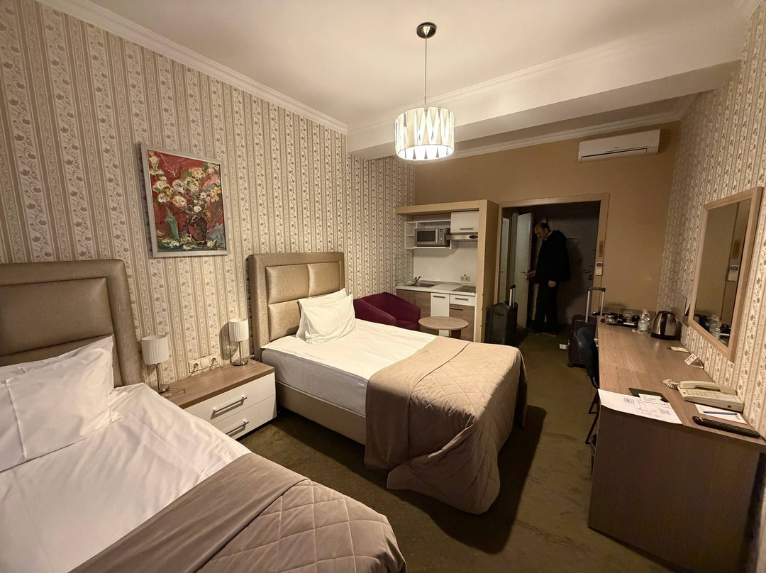 花朵酒店主图