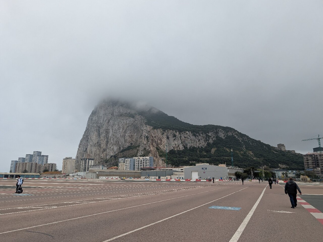 直布罗陀巨岩-Gibraltar Town必去景点