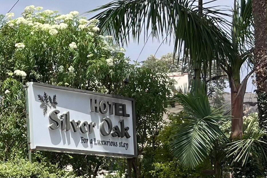 Hotel Silver Oak主图