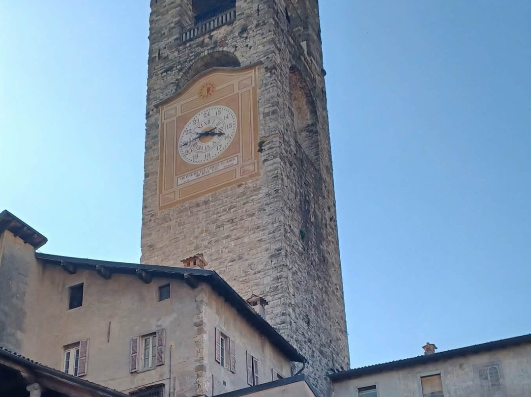 Campanone o Torre Civica-贝加莫必去景点