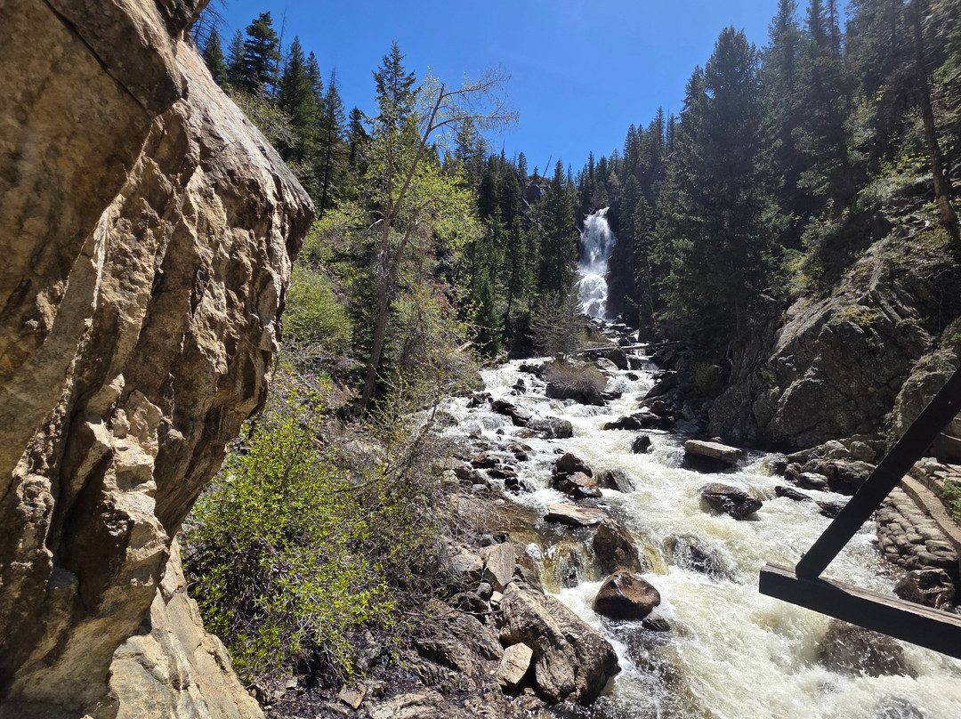 Fish Creek Falls-斯廷博特斯普林斯必去景点