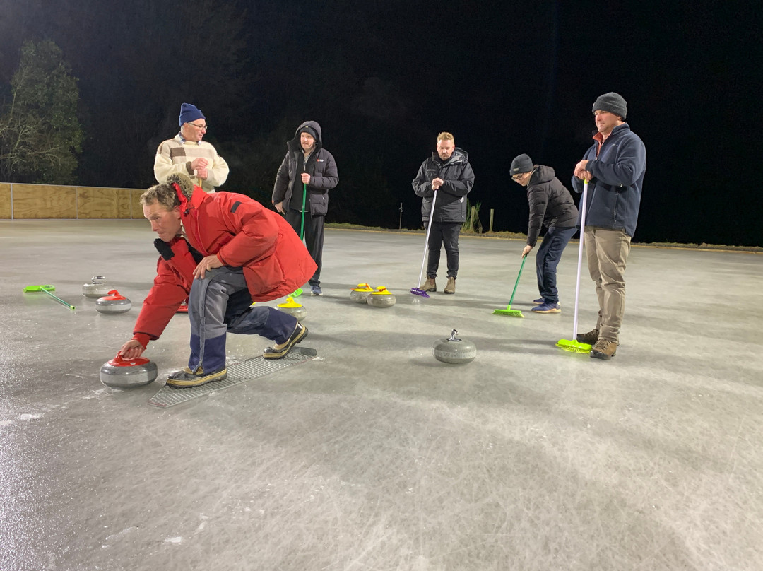 Staveley Iceskating & Curling Rink-Mount Somers必去景点