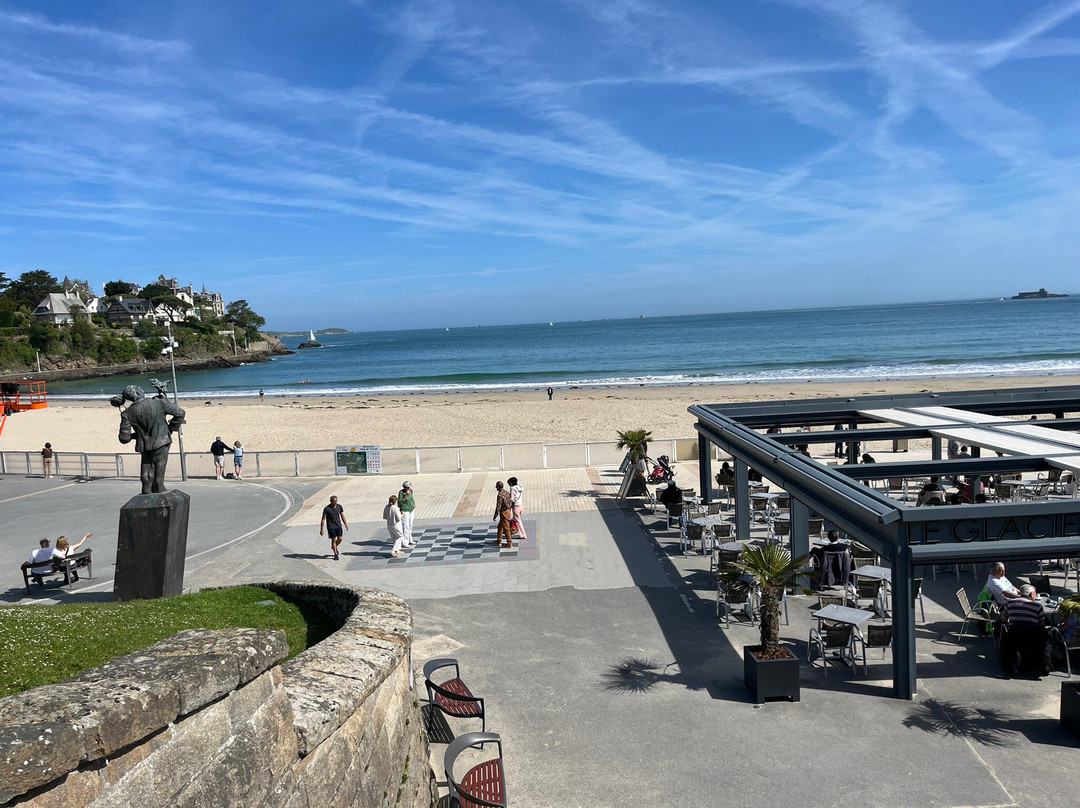 Plage de l'Écluse-迪纳尔必去景点