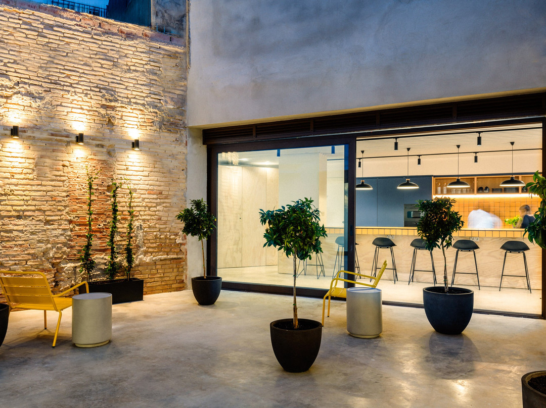 Colo Colo. The Smart Hostel Valencia