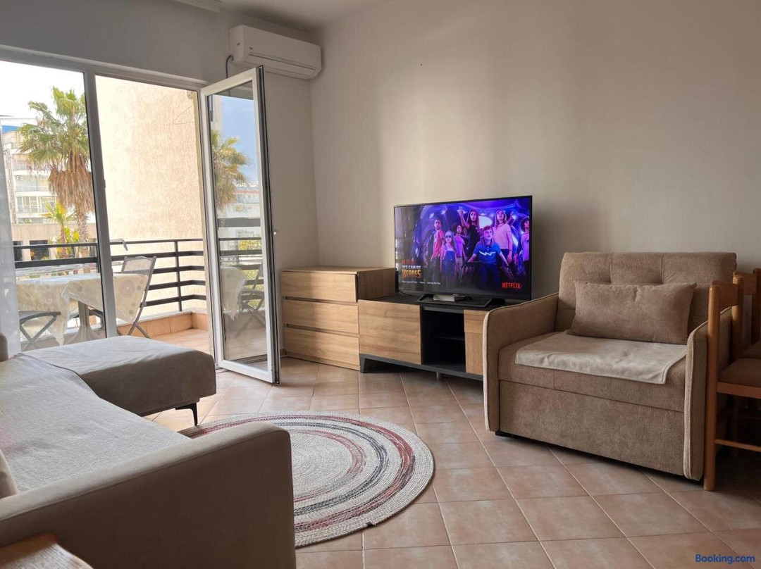 Golem Premium Beach Apartments
