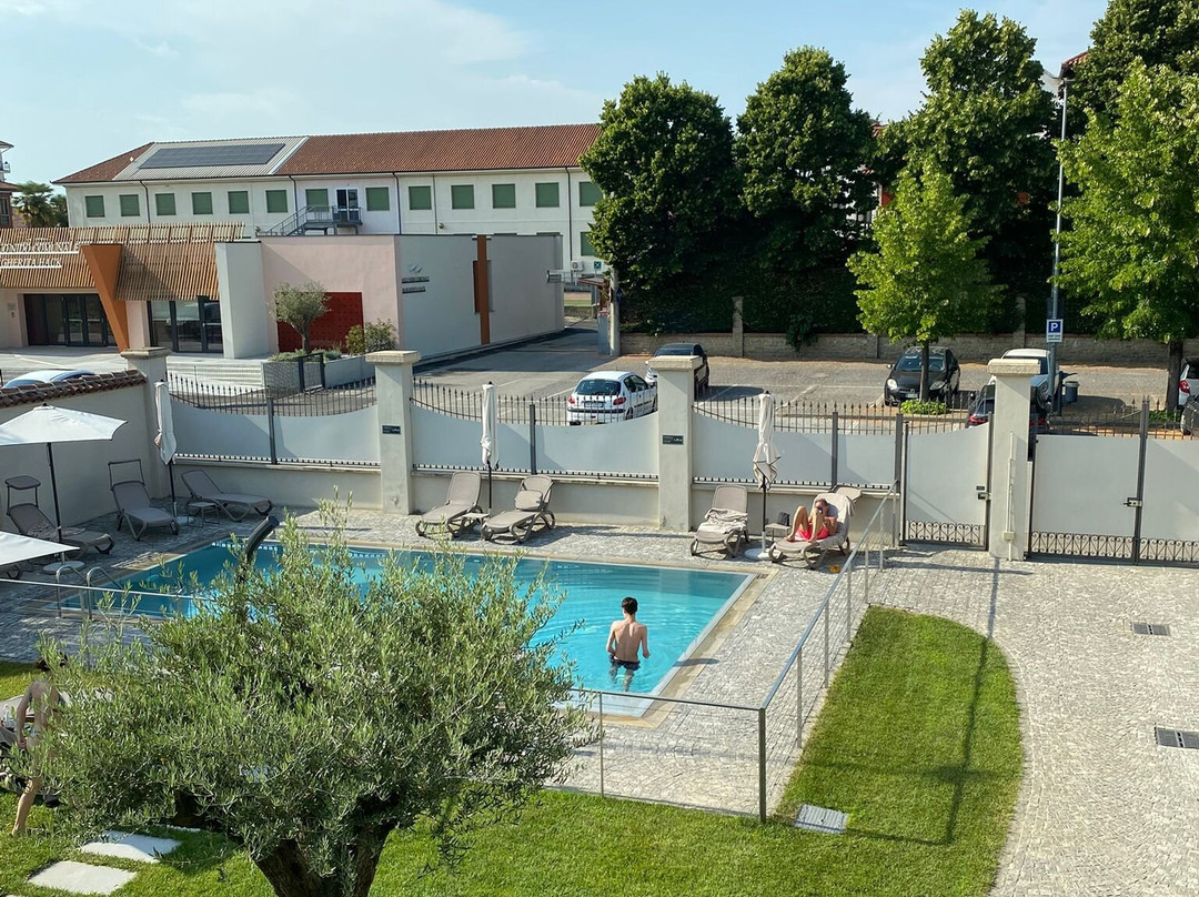 Villa Bernasconi主图