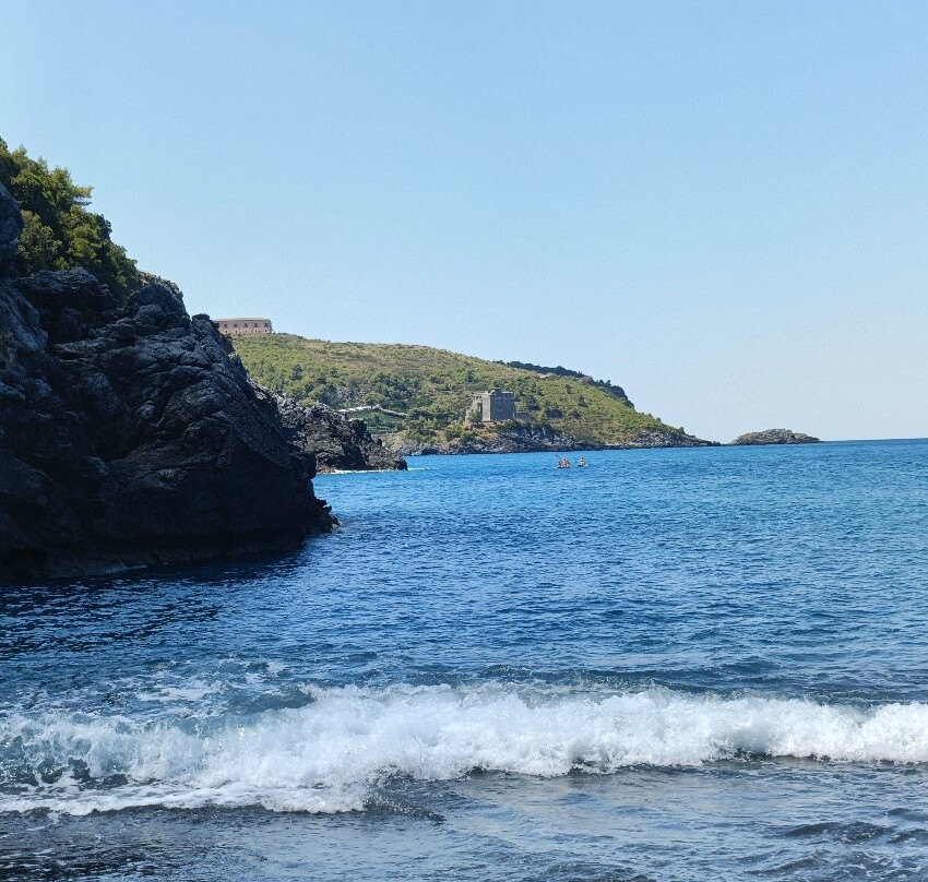Crawford Beach Marinella-San Nicola Arcella必去景点