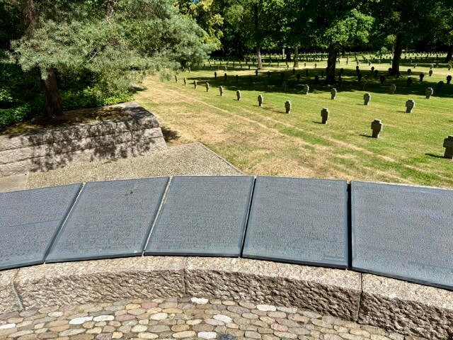 Sandweiler German Military Cemetery, Luxembourg-Sandweiler必去景点