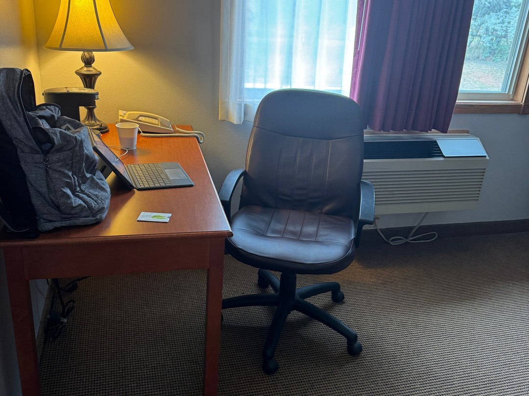 Serena Inn & Suites- Sundance主图
