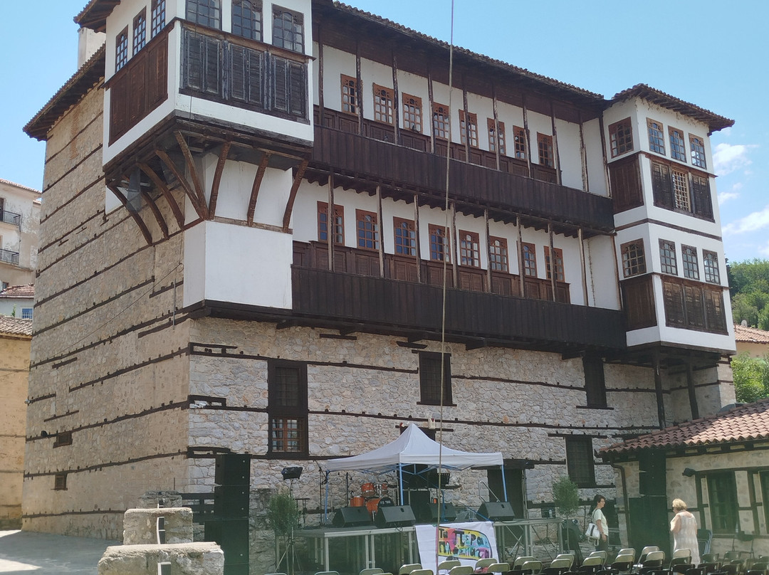 Tsiatsiapas Mansion-卡斯托里亚必去景点