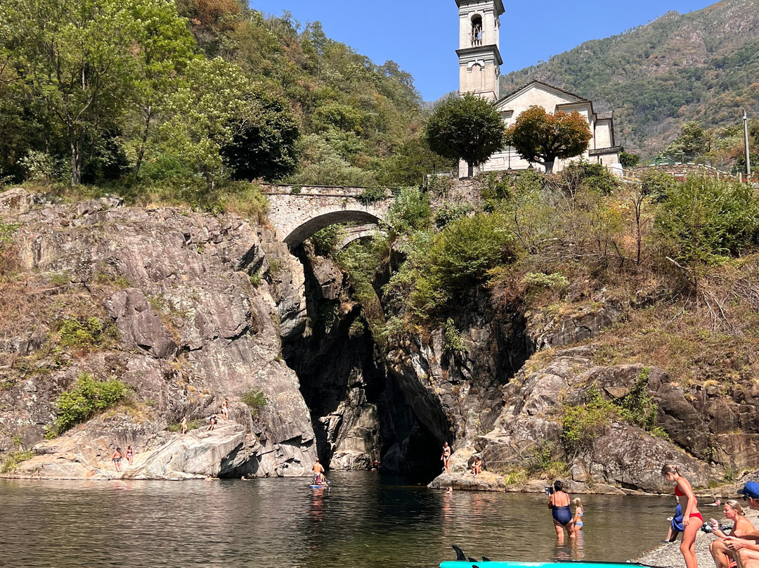 Orrido di sant'anna-坎诺比奥必去景点