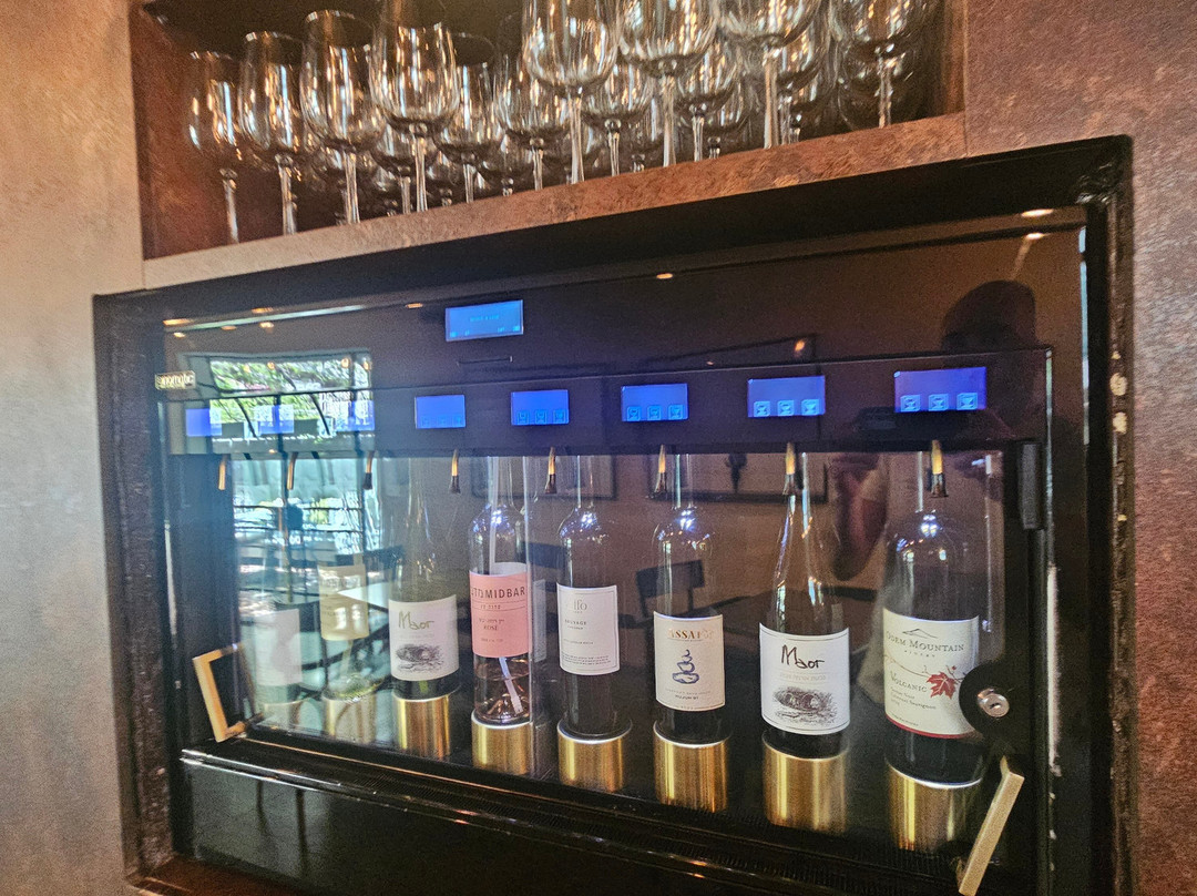维拉酒店主图