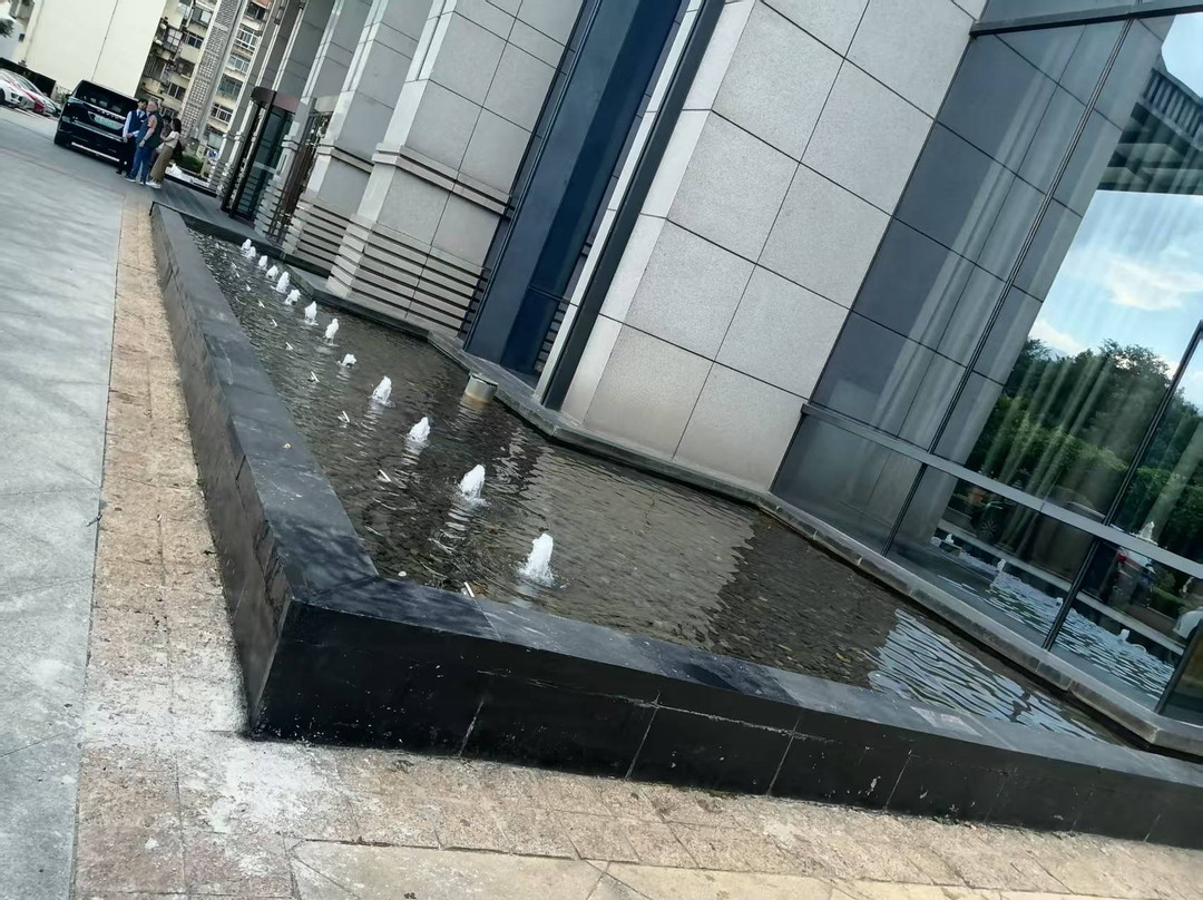 昆明索菲特大酒店主图
