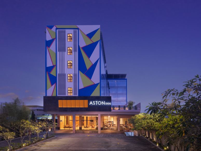 Aston Inn 塔西克马拉雅-官方