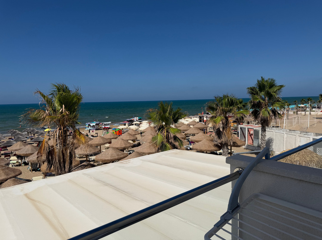 Albergo Diomedee Rooms on the Beach主图