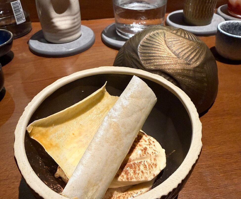 Dine at No8